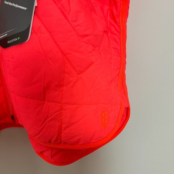 FREE PEOPLE Movement Pippa Packable Puffer in Hot Watermelon Size Medium NWT - Picture 9 of 15